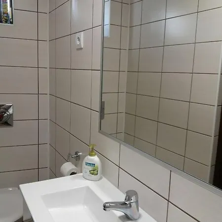 Kovar Vendeghaz Gasthuis *